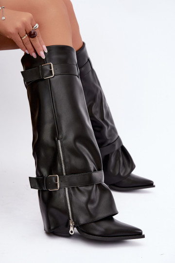Bottes hautes avec talons et lacets avec rubans et boucles en couleur noire Amorette