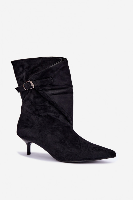 Bottines isolées Tiselle avec talons et boucles noires