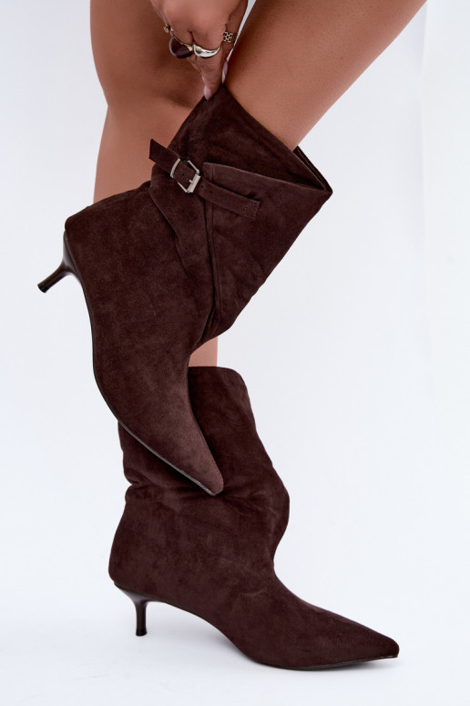 Bottines isolées Tiselle avec talons et boucles brunes