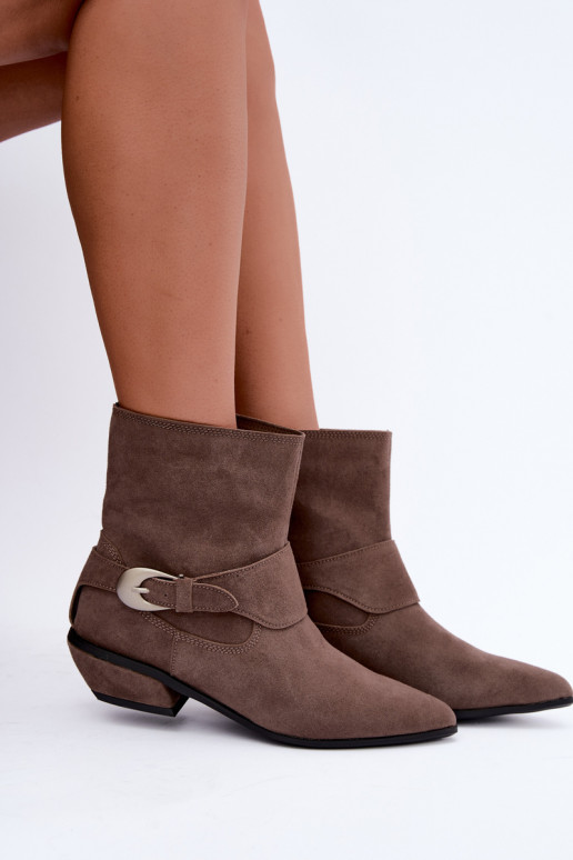 Bottines isolées Serenelle de style cowboy en daim synthétique couleur sable