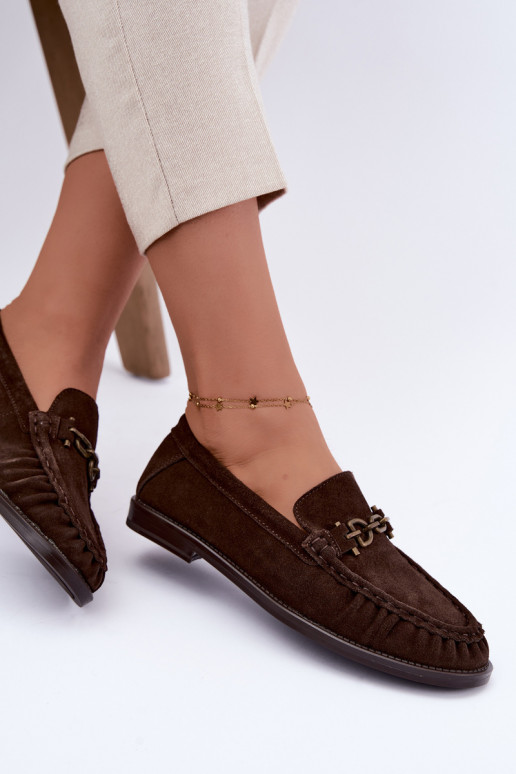 mocassins en daim avec volants et décoration Vinceza 31718 en couleur chocolat