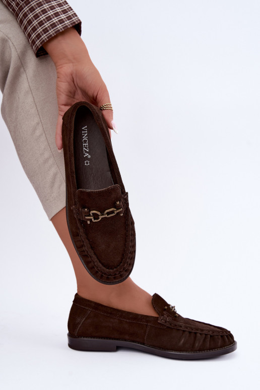 mocassins en daim avec volants et décoration Vinceza 31718 en couleur chocolat