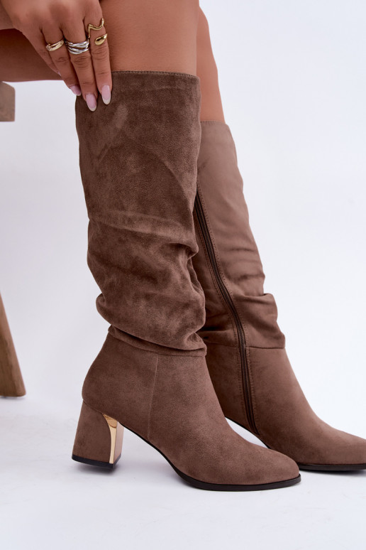 bottes longues froissées doublées avec talons en couleur sable Ivenna