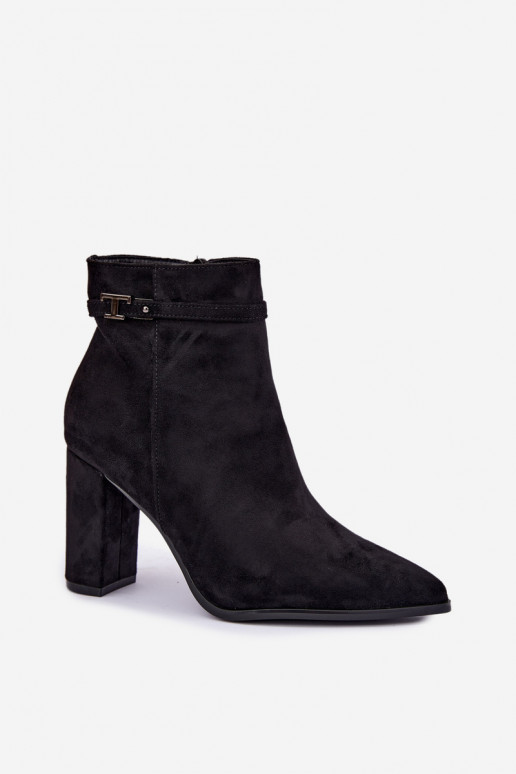 bottines avec talons et bandes décoratives en couleur noire Preselle