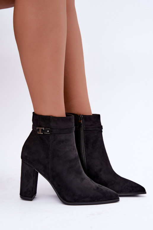 bottines avec talons et bandes décoratives en couleur noire Preselle