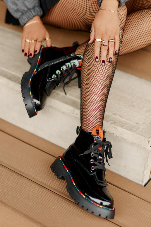 Bottines de travail en cuir avec effet verni noires Anafra