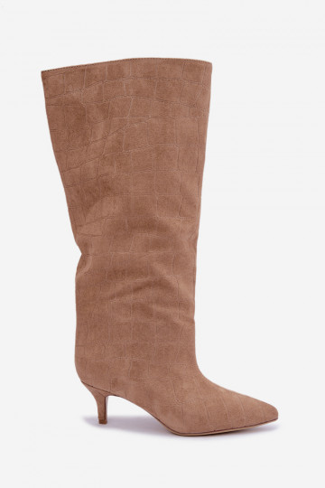 Bottes beiges à enfiler au-dessus du genou avec détails embossés et talons Cazelle 2