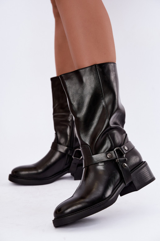 Bottines chaudes avec des sangles décoratives en noir Galdine