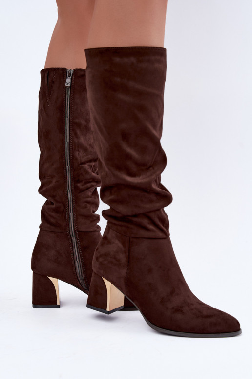 Bottes chaudes froissées jusqu'au genou avec talons en chocolat Ivenna