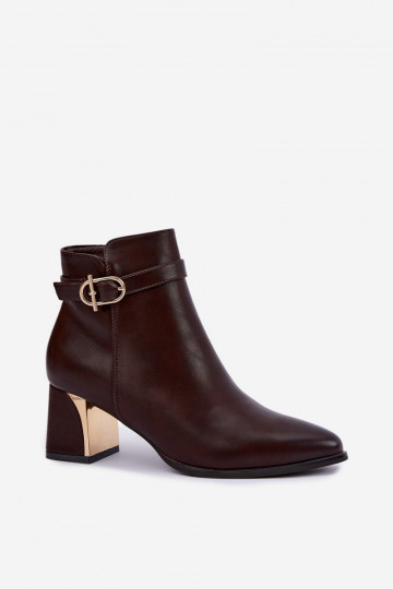 Bottines pour femmes avec des sangles décoratives et des boucles en chocolat Kordelia