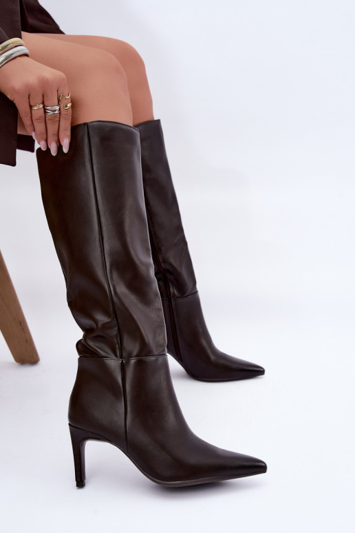Bottes chaudes jusqu'au genou avec volants et talons en chocolat Rodeline