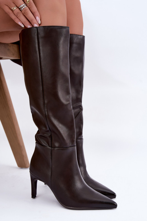 Bottes chaudes jusqu'au genou avec volants et talons en chocolat Rodeline