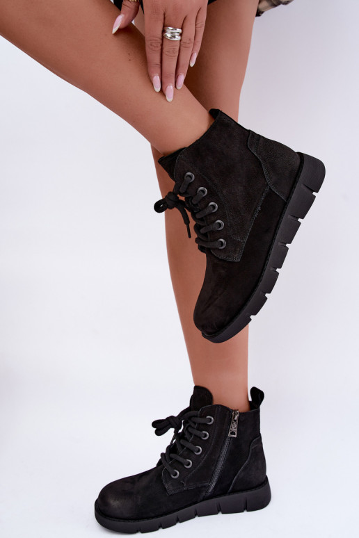 Bottines en cuir noires isolées à lacets Vinceza 67040