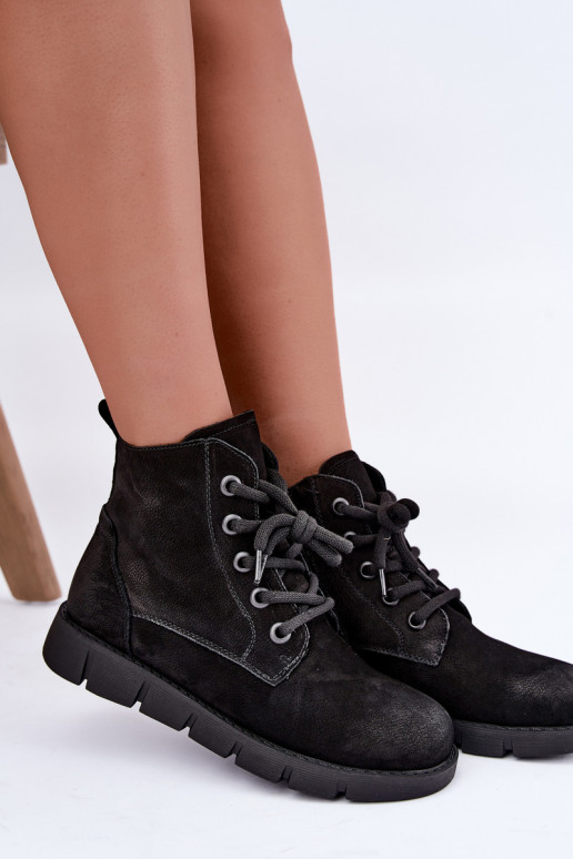 Bottines en cuir noires isolées à lacets Vinceza 67040