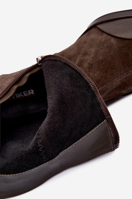 Bottes en daim chaki isolées avec talons Artiker 59C1297