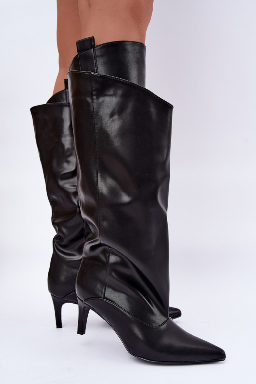 bottes montantes chaudes avec volants et talons fins en couleur noire Emerine