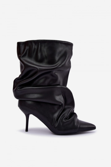 bottines à enfiler chaudes et froissées avec talons fins en couleur noire en simili cuir Greselle 2