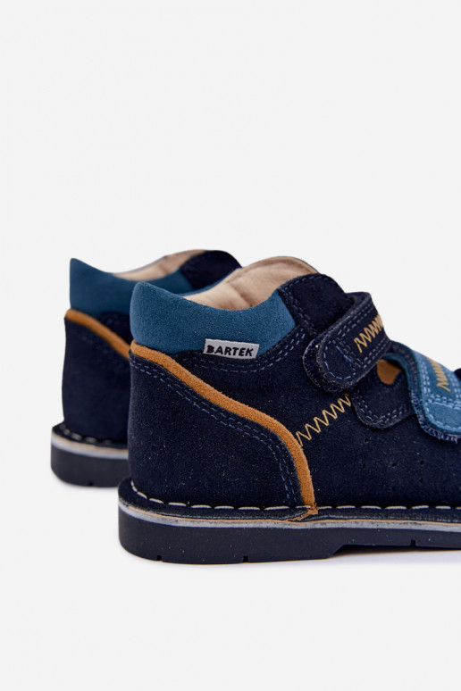 Sandales pour femmes pour garçons Bartek 8920061 en bleu foncé