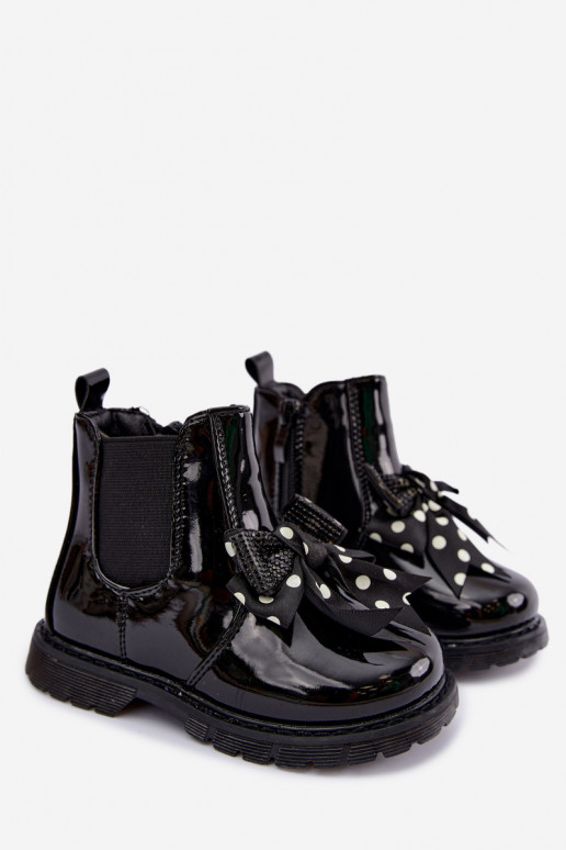 Bottines pour enfants doublées avec effet verni, avec des rubans, noires Keralyn