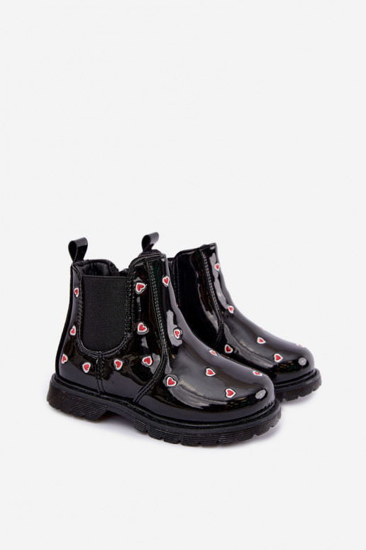 Bottines pour enfants doublées avec effet verni, avec des cœurs, noires Keralyn