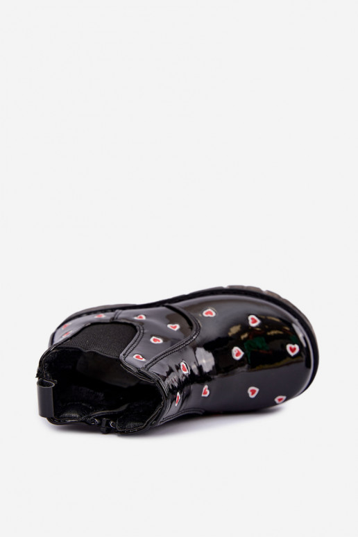 Bottines pour enfants doublées avec effet verni, avec des cœurs, noires Keralyn
