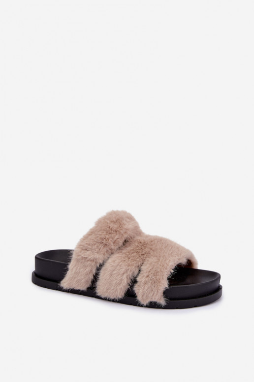 claquettes avec fourrure couleur sable Talisette
