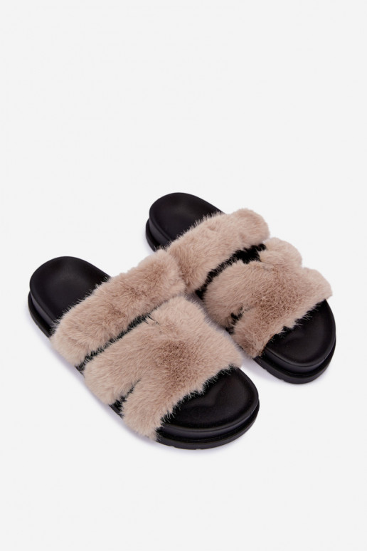 claquettes avec fourrure couleur sable Talisette