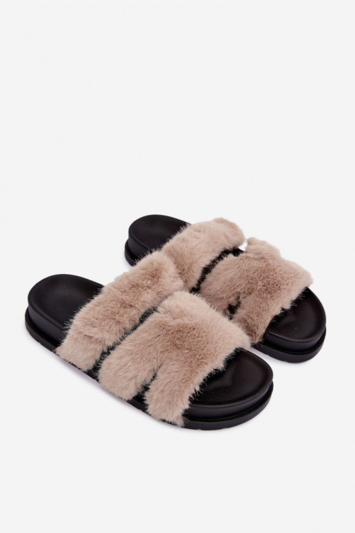 claquettes avec fourrure couleur sable Talisette