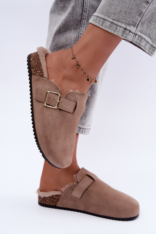 sabots pour femmes avec fourrure à l'intérieur et boucles couleur sable Tamera