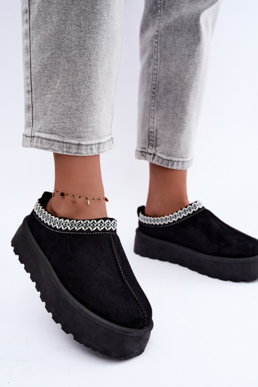 Bottes de neige basses pour femmes avec fleurs brodées et plateforme en noir Įjungtarirya
