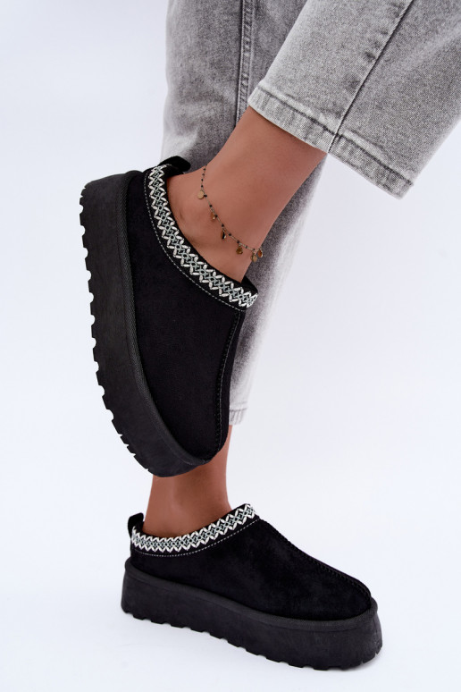 Bottes de neige basses pour femmes avec fleurs brodées et plateforme en noir Įjungtarirya