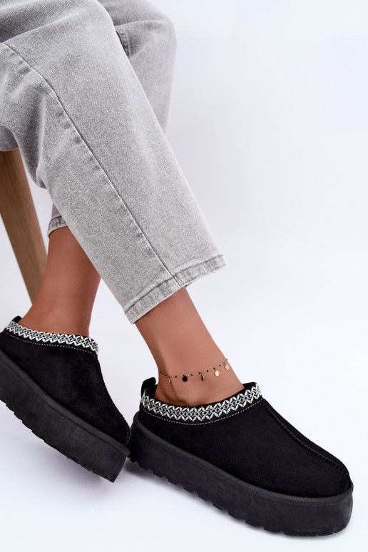 Bottes de neige basses pour femmes avec fleurs brodées et plateforme en noir Įjungtarirya