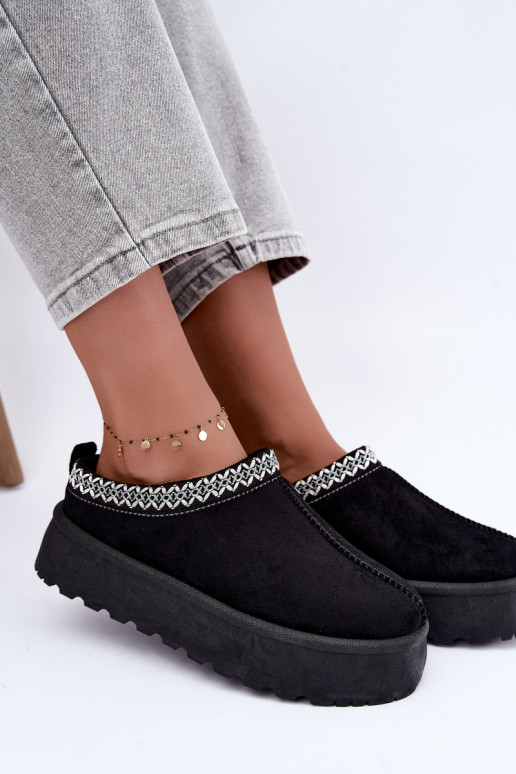 Bottes de neige basses pour femmes avec fleurs brodées et plateforme en noir Įjungtarirya