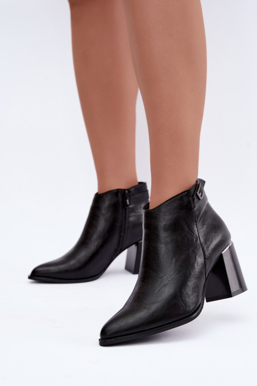 Bottines noires doublées avec talons et bandes décoratives Irmelle