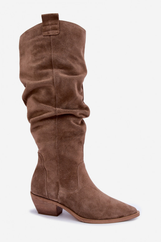 Bottes hautes chaudes froissées en daim synthétique de style cowboy en marron Zazoo 4313