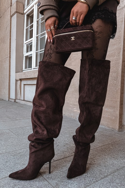 Bottes hautes pour femmes avec talons fins couleur marron Aderelle