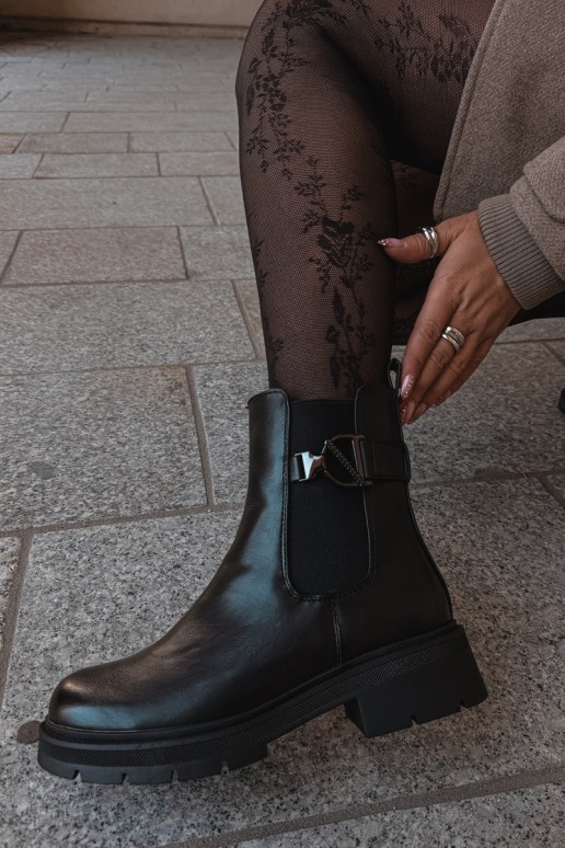Bottines chaudes et stylées avec ornements en noir Janira