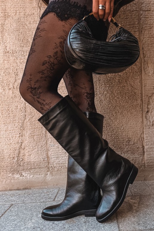 Bottes hautes en cuir chaudes avec larges talons en noir Zazoo 542