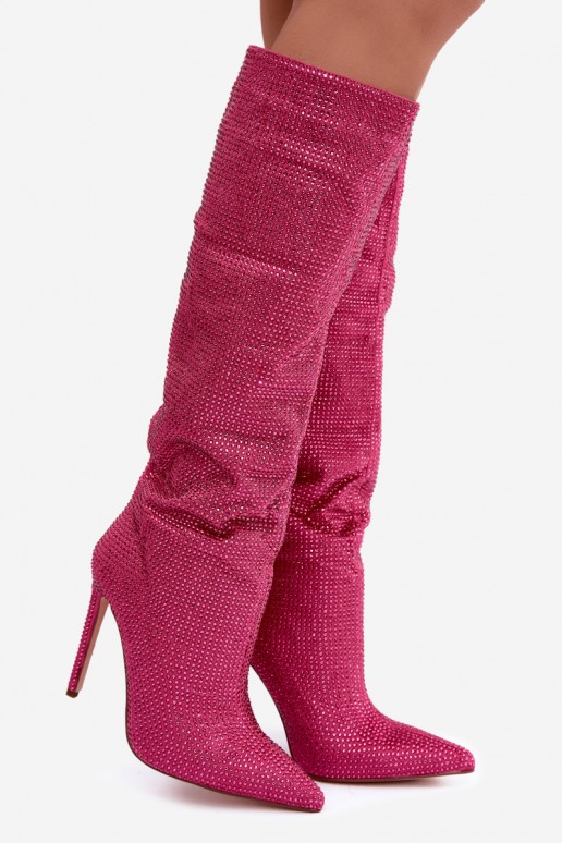 bottes hautes avec talons fins et œillets scintillants en couleur rose Lovisa