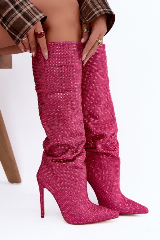 bottes hautes avec talons fins et œillets scintillants en couleur rose Lovisa