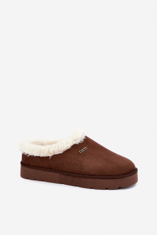 chaussons pour femmes avec fourrure en couleur marron foncé Inblu
