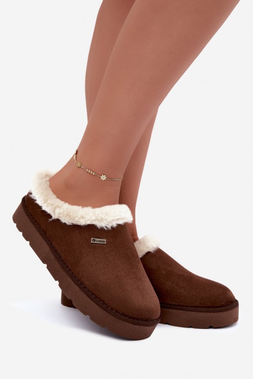 chaussons pour femmes avec fourrure en couleur marron foncé Inblu