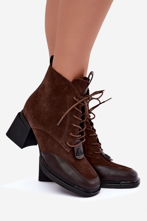 bottes chelsea isolées en daim synthétique Artiker 59C0115 couleur chocolat
