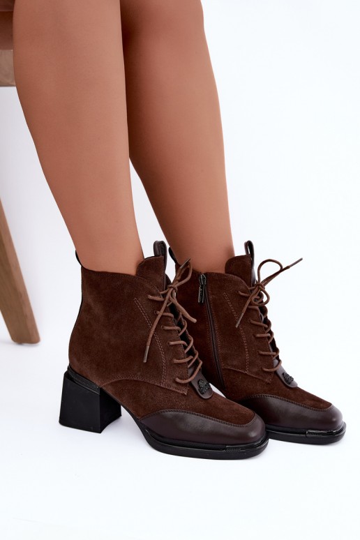 bottes chelsea isolées en daim synthétique Artiker 59C0115 couleur chocolat