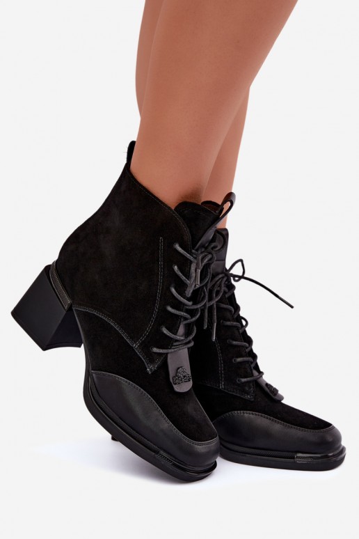 bottes chelsea isolées en daim synthétique Artiker 59C0116 couleur noire