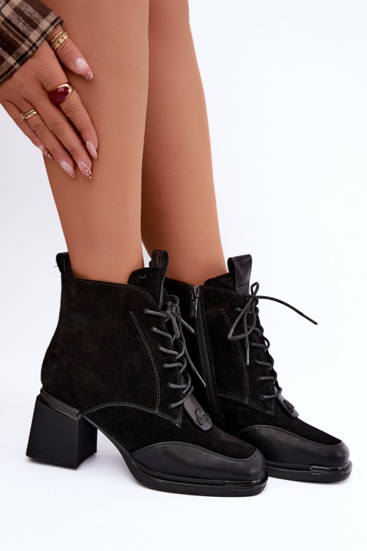 bottes chelsea isolées en daim synthétique Artiker 59C0116 couleur noire
