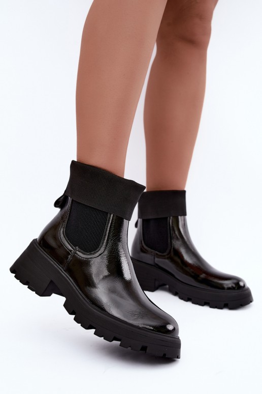 bottines élégantes avec effet verni en couleur noire Sevella
