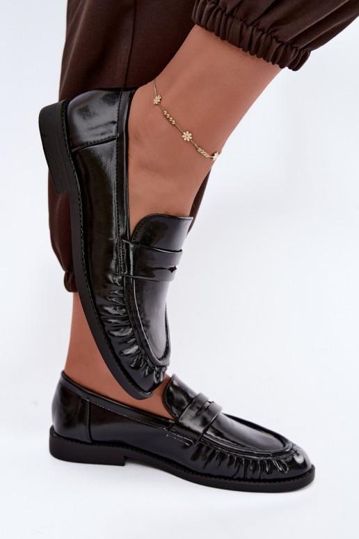 mocassins vernis avec volants en couleur noire Hellenne