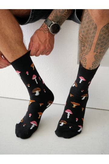 Chaussettes pour hommes avec des champignons en noir