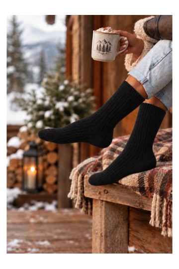 Chaussettes noires pour femmes